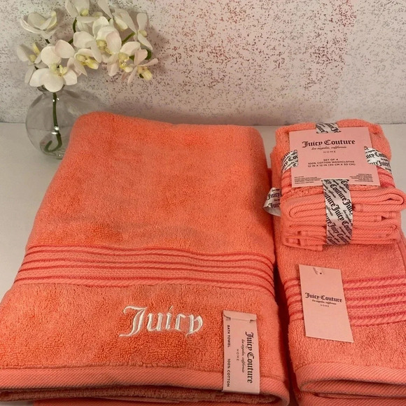 🆕 Juicy Couture Coral Towel Set - Picture 1 of 7